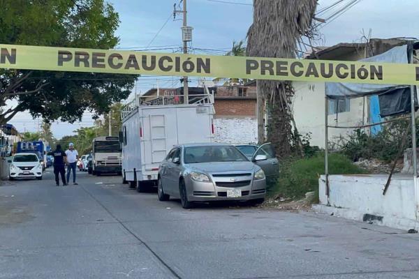 Encuentran cuerpo putrefacto en la cajuela de un automóvil en Mazatlán