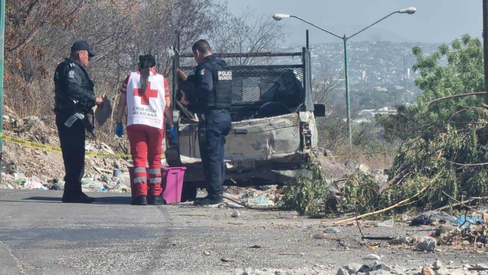 Ejecutan a un hombre en una camioneta por la colonia Alturas del Sur en Culiacán 