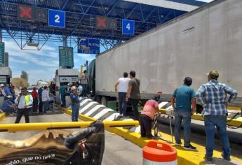 Transportistas amenazan con paralizar Culiacán; meterán 500 camiones si no acuerdan precio del maíz