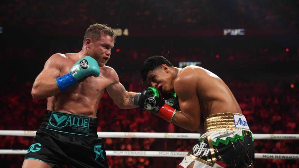 ¡Sigue siendo el Rey!: «Canelo» vence a Jaime Munguía por D.U 