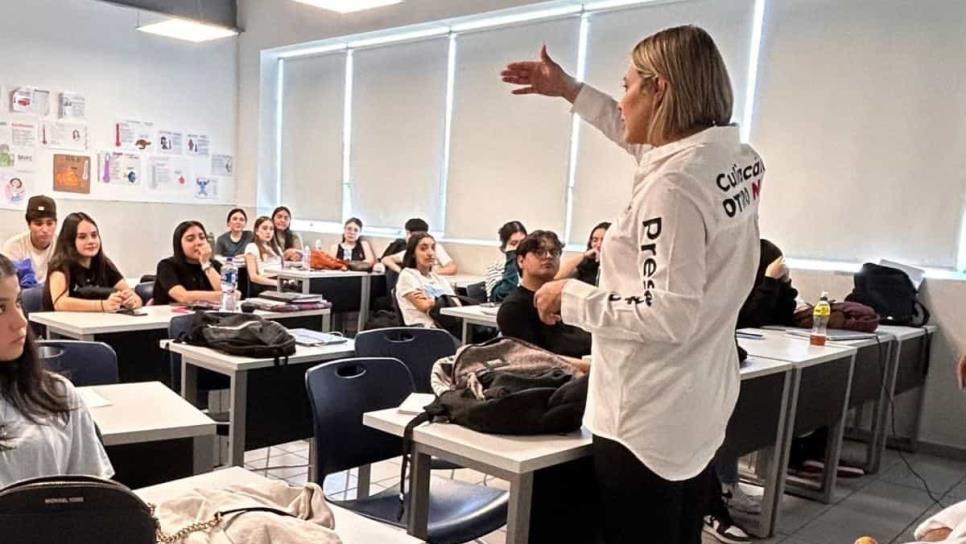 Erika Sánchez propone apoyar a jóvenes emprendedores con préstamos