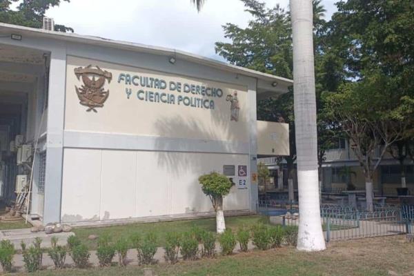 Las UAS convoca a jóvenes a cursar la carrera de Ciencias Políticas en Los Mochis 