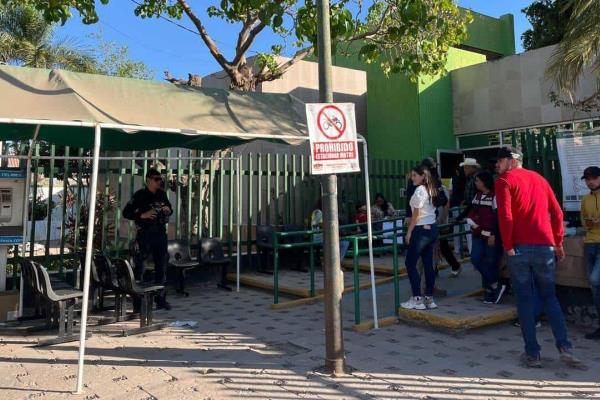 Gildardo Leyva y su comitiva se intoxican con salpicón de res en El Fuerte