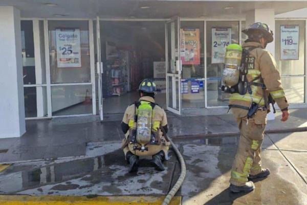 Tres incendios ocurren en Mazatlán; una casa, un local y un auto los afectados