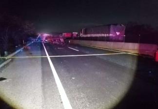 Autobús accidentado en la Maxipista viajaba de Chiapas a Tijuana