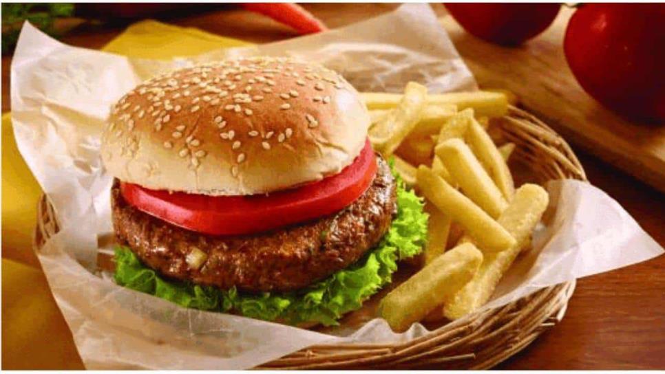 Día de la Hamburguesa: Profeco te enseña a preparar una con pocas calorías para comas sin culpa
