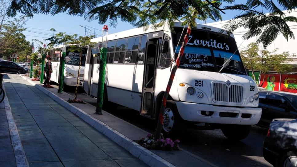 Recorte de ciclo escolar «una raya más al tigre» para urbaneros de Los Mochis