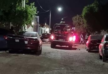 Militares realizan operativo en la colonia 10 de Abril en Culiacán; se presume que hay un domicilio asegurado