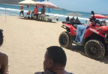 Salvavidas de Mazatlán rescatan a siete personas de morir ahogados 