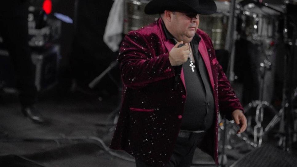 «El Coyote» hizo famosa esta canción de Espinoza Paz y es de las más cantadas en las borracheras «El Coyote» hizo famosa esta canción de Espinoza Paz y es de las más cantadas en las borracheras
