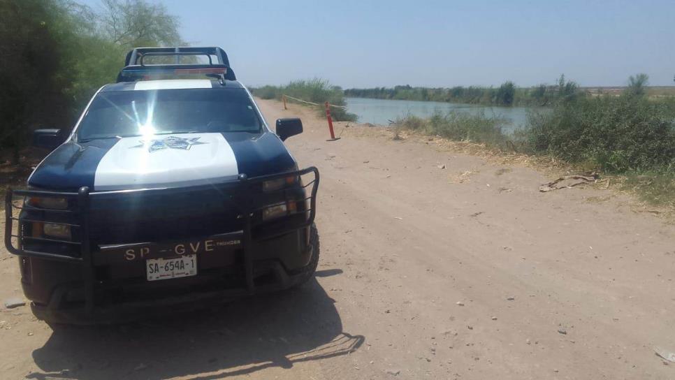 Encuentran a un hombre torturado y asesinado en el Canal Alto en Batamote 