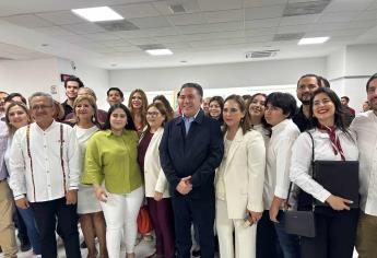 Imelda Castro y Enrique Inzunza reciben constancia de senadores electos de Sinaloa