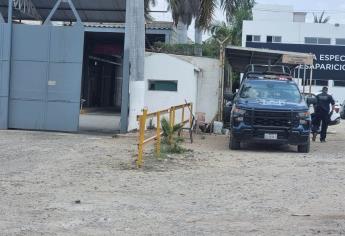 Decomisan armas, droga y alcohol en el penal de Aguaruto durante operativo