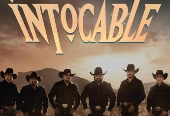 Vocalista de Intocable se enoja con el público en pleno concierto por pedir temas «viejitos» | VIDEO