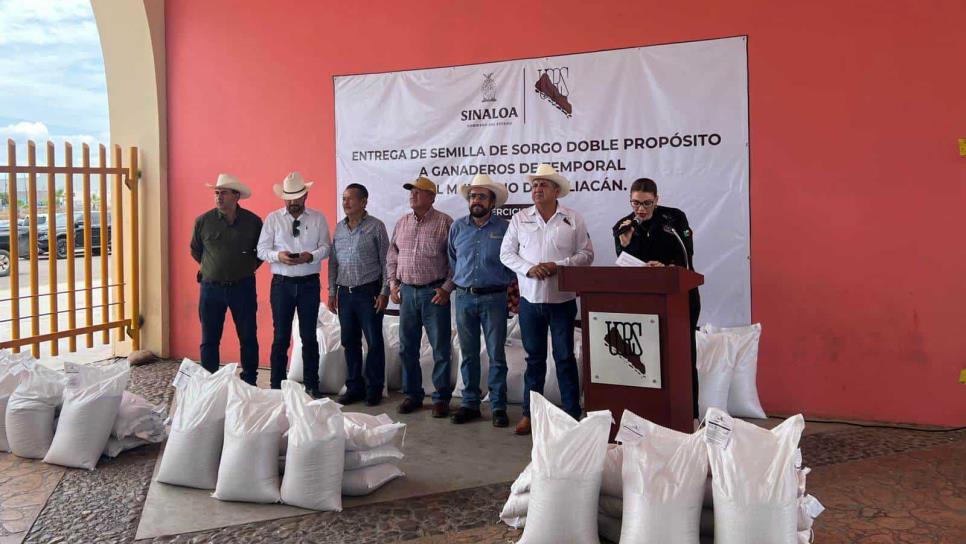 Unión Ganadera Regional de Sinaloa arranca distribución de 53 mil costales de sorgo