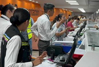 Aerolíneas en Culiacán hacen check in a mano tras caída de Microsoft a nivel mundial