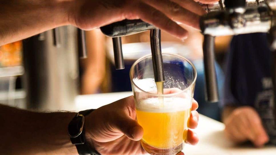 Cómo beber alcohol sin subir de peso: consejos y estrategias