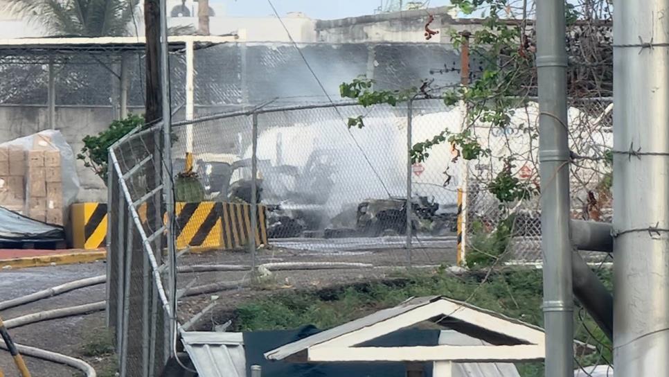 No hay heridos, incendio por explosión de gasera está controlada: Alcalde de Culiacán