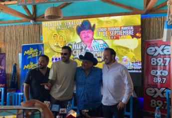 Con todo y caballos, Chuy Lizárraga celebrará 20 años de trayectoria, con un gran concierto en Mazatlán