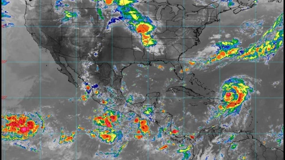 Conagua: Se espera la formación de dos ciclones tropicales en el Océano Pacífico en estos días 