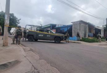 Militares mantienen operativo en la colonia Huizaches de Culiacán después de 24 horas