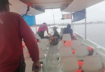 Salvavidas de Mazatlán rescatan a tres personas en playas del puerto 