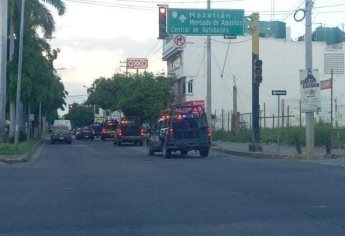 Se enfrentan a balazos presuntos robacarros y policías estatales Culiacán 