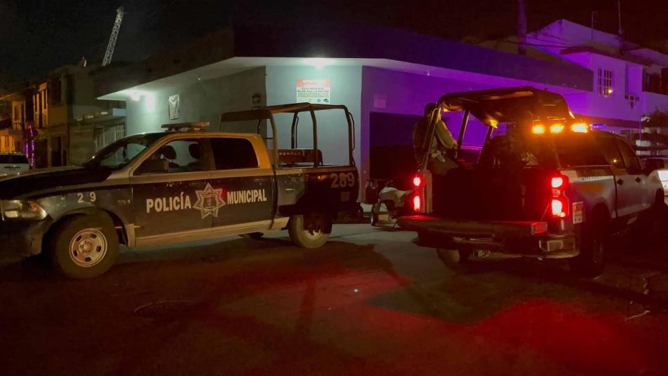 Asesinan a balazos a una mujer en su domicilio en el Centro de Mazatlán