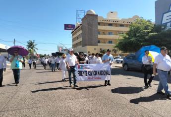 Marcha en Los Mochis el Frente Cívico Nacional en contra de la Reforma Judicial