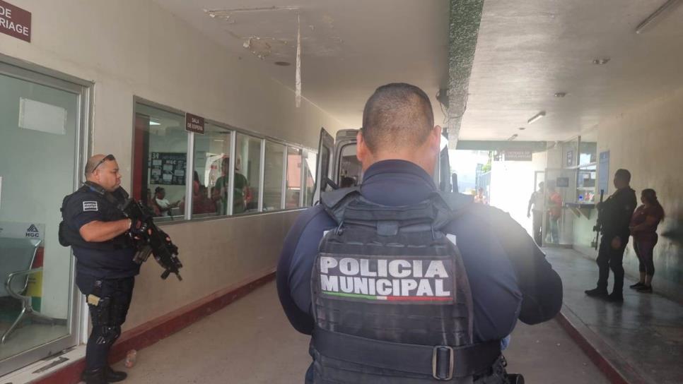 Reportan al menos la llegada de cinco baleados en dos hospitales de Culiacán Reportan al menos la llegada de cinco baleados en dos hospitales de Culiacán