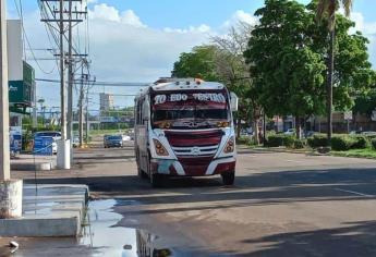 ¡Si hay camiones! pese a presuntos enfrentamientos,  autoridades no autorizan la suspensión del transporte en Culiacán 