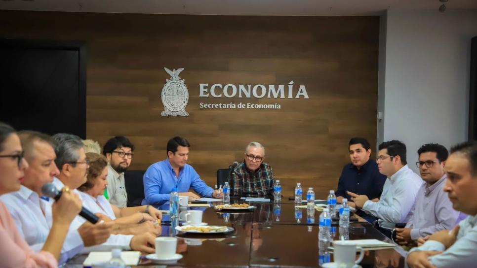 Rocha pide a comerciantes mantener la actividad económica en Culiacán 