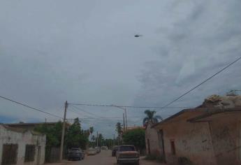 Helicóptero de la Marina realiza sobrevuelos en El Rosario, al sur de Sinaloa