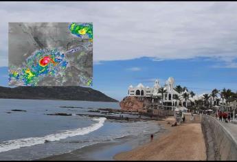 Mazatlán se mantiene en alerta ante posible formación de Tormenta Tropical Ileana