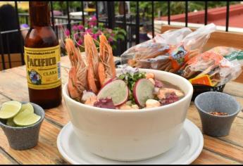 Fiestas patrias con un pozole ¿de camarón? En este restaurante lo puedes encontrar y es ¡Riquísimo!