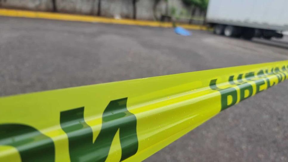 Con varios balazos localizan a hombre ejecutado a la altura del cerro del Tule en Culiacán