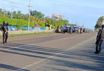 Dejan cinco cuerpos asesinados sobre la México 15, en la salida sur de Culiacán