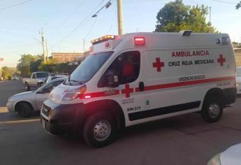 Atacan a balazos a un joven por una de las calles del fraccionamiento Alturas del Sur, Culiacán