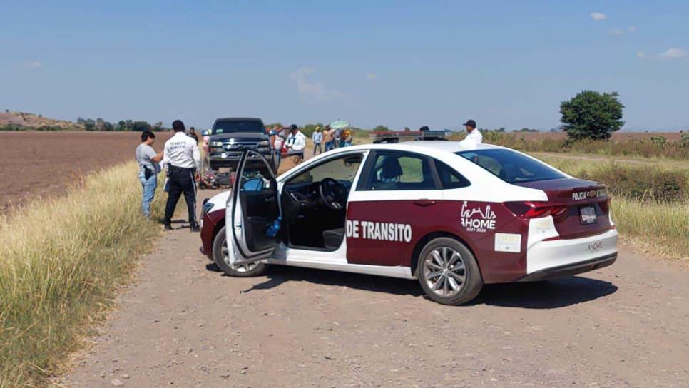 Un motociclista muerto y uno herido tras ser embestidos por camioneta pega y huye en Ahome