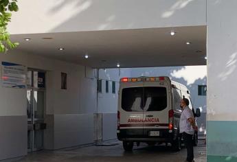 Jovencita ciclista termina lesionada al ser atropellada en transitado bulevar de Los Mochis