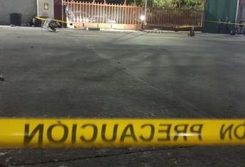 Atacan a balazos a trabajador de central de abastos de Mazatlán