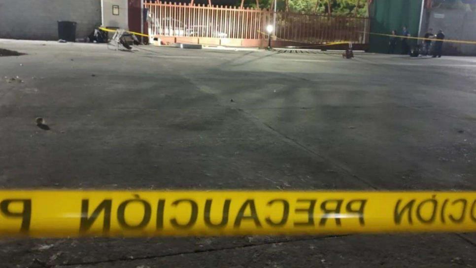 Atacan a balazos a trabajador de central de abastos de Mazatlán