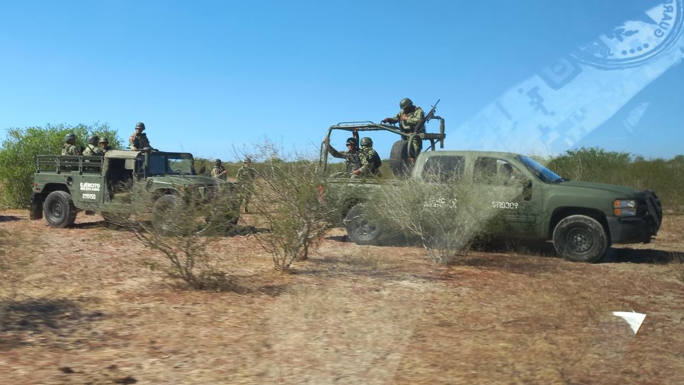 Ejército se enfrentó a 30 gatilleros para detener a El Oso en Culiacán; 19 murieron Ejército se enfrentó a 30 gatilleros para detener a El Oso en Culiacán; 19 murieron