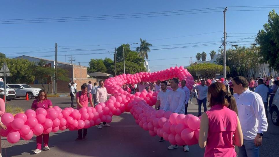 Con Caminata Rosa Ahome conmemora lucha contra el cáncer de mama