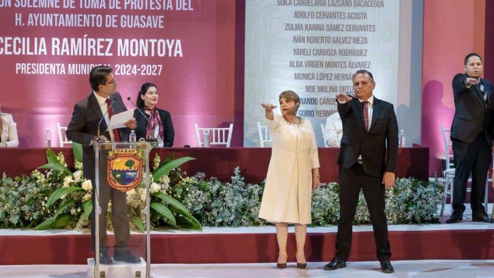 Cecilia Ramírez rindió protesta como nueva presidenta de Guasave, promete enfrentar los problemas del municipio