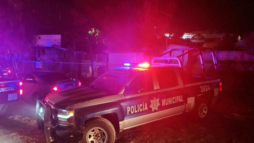 Adolescente herido de bala llega a la Cruz Roja de Culiacán