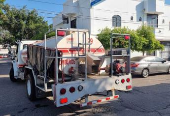 Personas armadas le prenden fuego a un domicilio de Culiacán