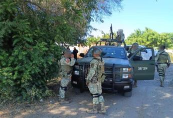 Militares y FGR catean inmueble en Valle Alto, Culiacán