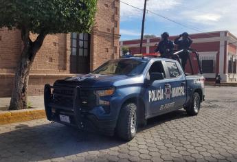 Motociclista asesina a balazos a hombre en plena calle, en El Fuerte