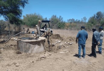 Autoridades de El Fuerte construyen 5 pozos para llevarle agua a comunidades